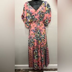 NWOT pink floral maxi dress size small